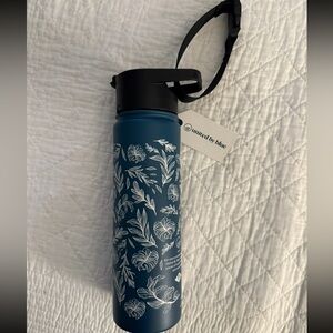 United By Blue Teal and White Leaf Pattern Bottle